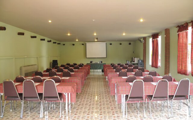 Masi Camp Resort