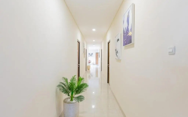 Sans Hotel Box Mansion Surabaya