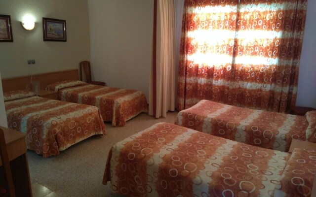 Hostal Santa Clara