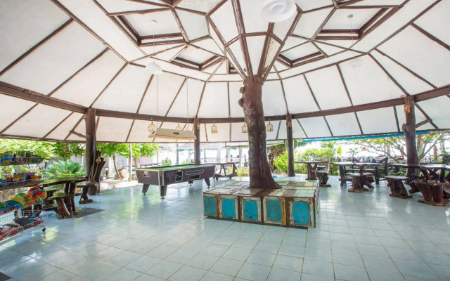 Bottle Beach 1 Resort