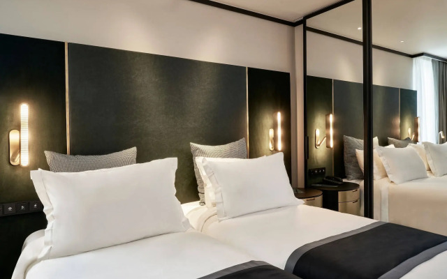 Academias Hotel, Autograph Collection