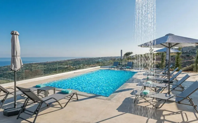 Villa Eagles - With Private Pool