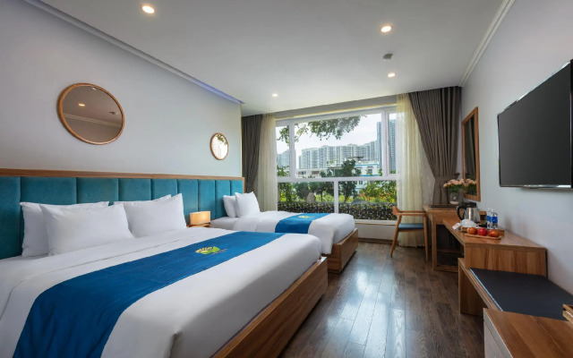 Oriana Hotel