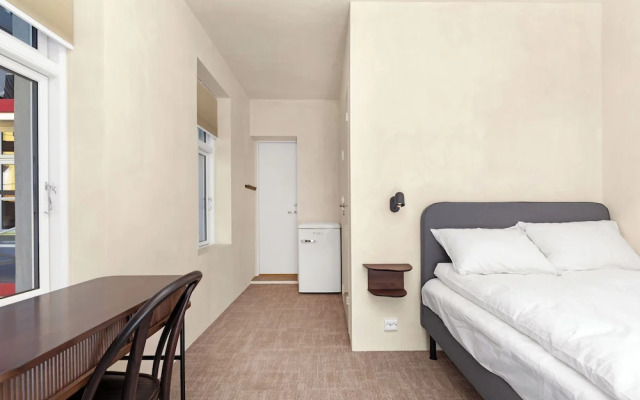 Central Guest House - Private bedroom