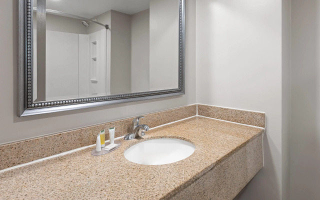 Days Inn by Wyndham Dumfries Quantico