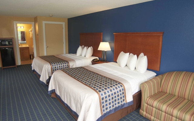 Swiss Chalets Village Inn