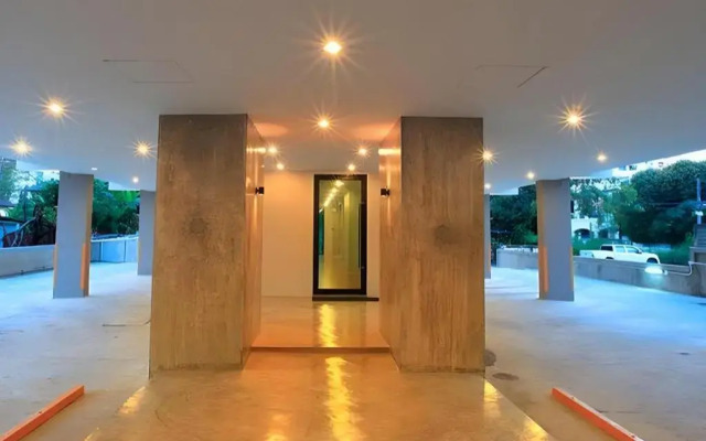 The Plubpla Serviced Apartment