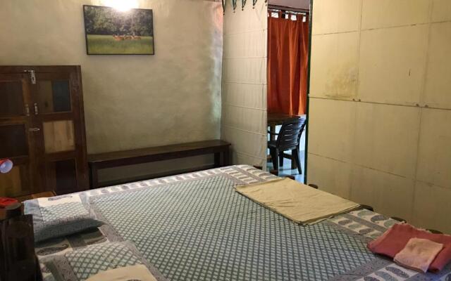 Kamp Kamouflage Kanha