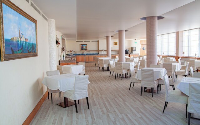 Carmen International Hotel