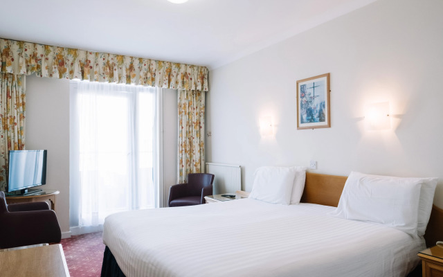Apollo Hotel