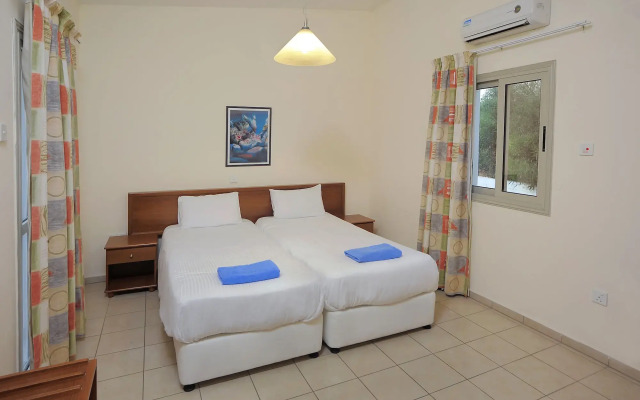 Nissiana Hotel