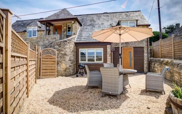 The Old Granary, Nether Westcote