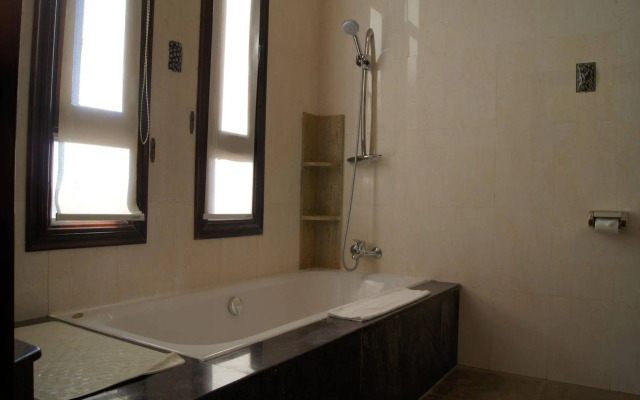 Sahab Hotel