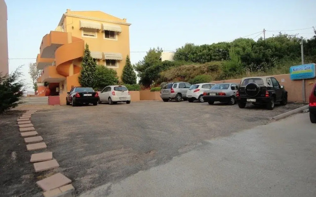 Karfas Sea Apartments