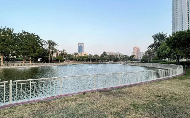 bnbme - Golf Tower - 2 BDR
