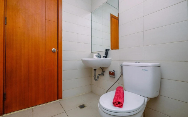 Fancy And Nice Studio Apartment At Woodland Park Residence