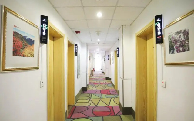 Shell Baoding Dongfeng Middle Road Kailian Hotel