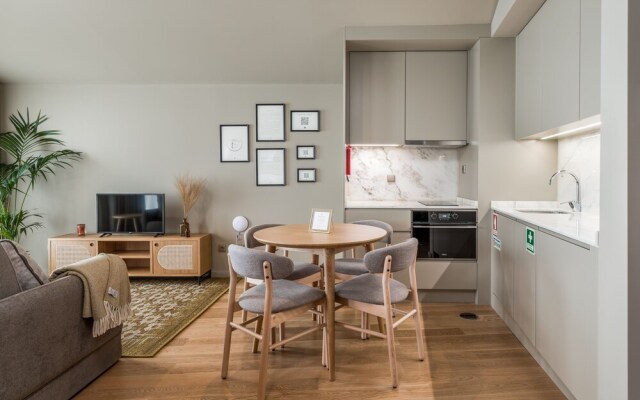 Legends' House by Sweet Porto