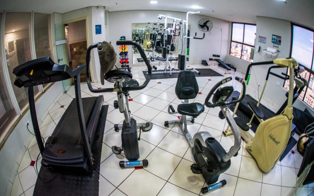 Apto Londrina Flat Hotel 1003, jacuzzi, 43 m2.