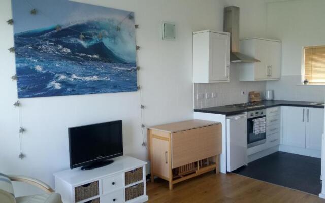 Chalet 18 Widemouth Bay Holiday Village