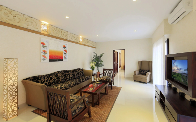 Flamingo Dewata Suite