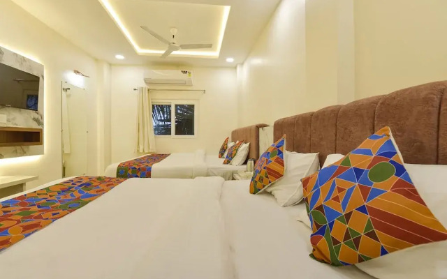 Fabhotel Dr Green'S