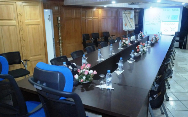 Majliss Hotel