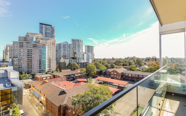 2 Bedroom Modern Apartment in Chatswood