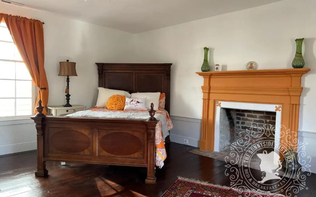 The Sunnyside Sisters Bed and Breakfast