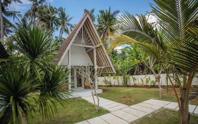 Sunset House Ceningan