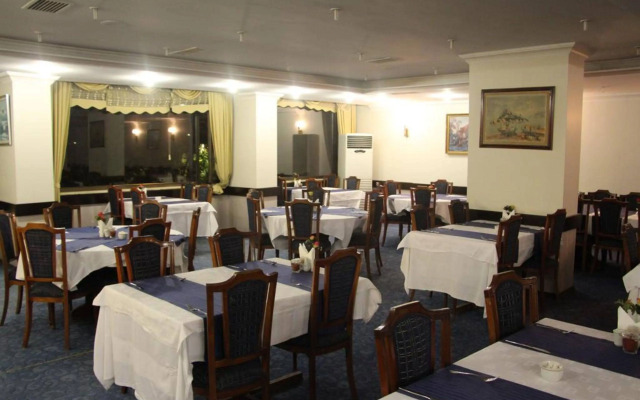 Akyuz Hotel