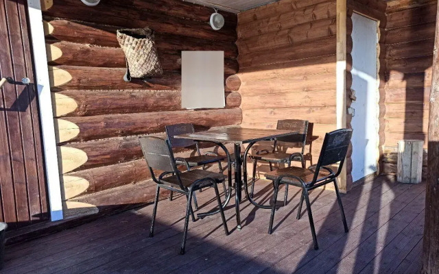 Дом Ялоранта на улице Прибрежная 34