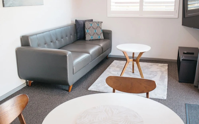 42 Banksia by the BnB Collection