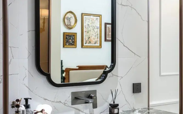 Vishan Garden Trendy Hostel