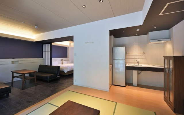 Karry CONDO CHURAUMI