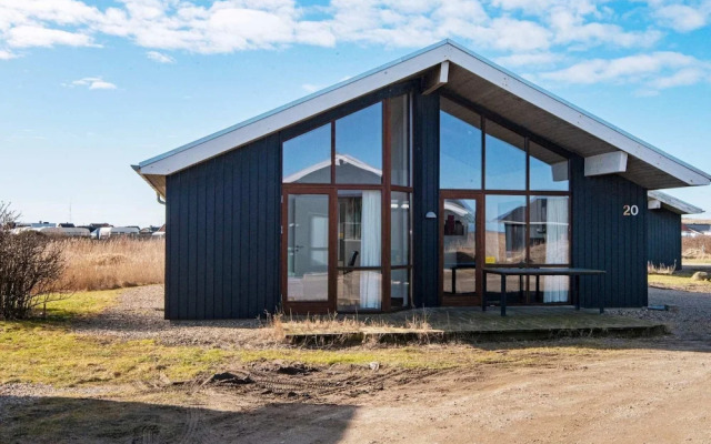 6 Person Holiday Home in Ulfborg