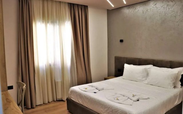 Relax Inn Hotel Durres