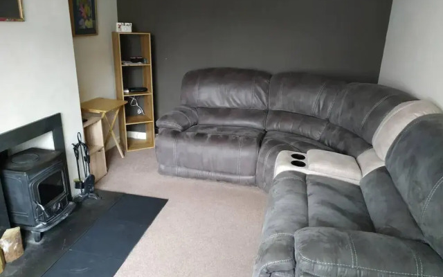 3-bed House, Sleeps 5, 5 min Walk From City Centre