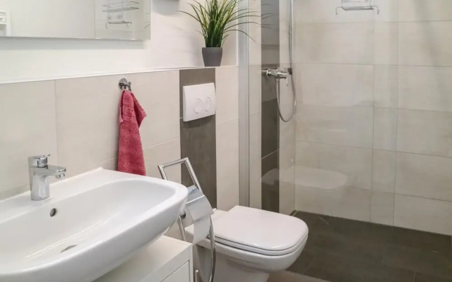 Awesome Apartment in Gelbensande With 1 Bedrooms and Wifi