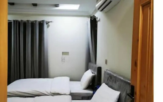 Ibex Hotel