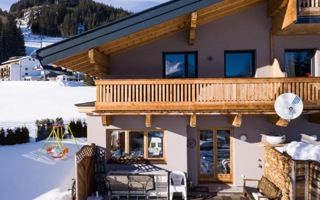 Ski in - Ski out Panoramaferienhaus Breitmoos neben Mittelstation