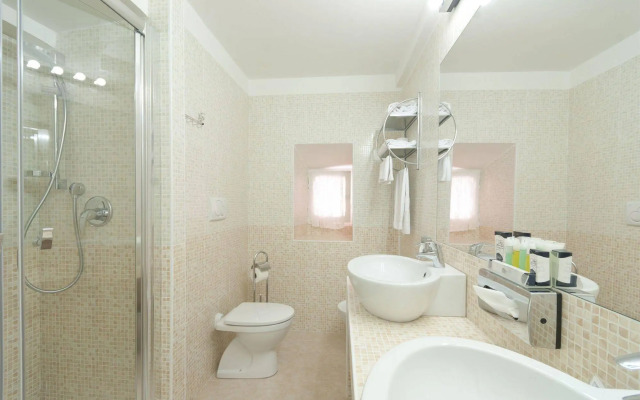 Trevi 41 Hotel