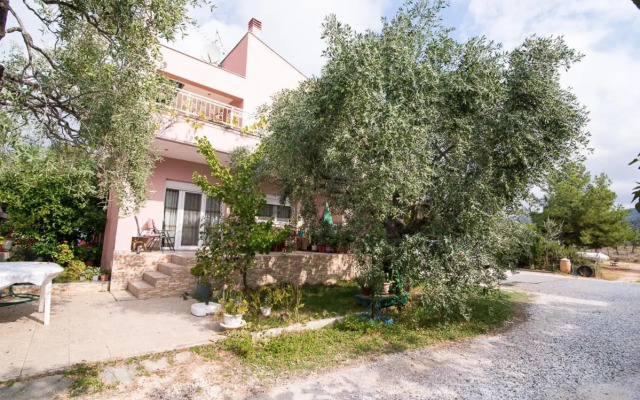 Studios KOULA 2-KOULA
