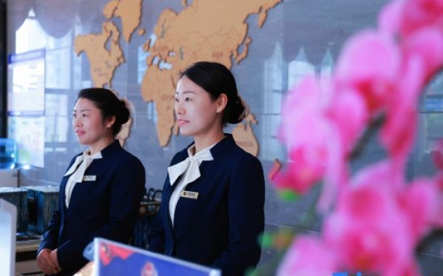 Huamei Hotel – People – Zhaotong