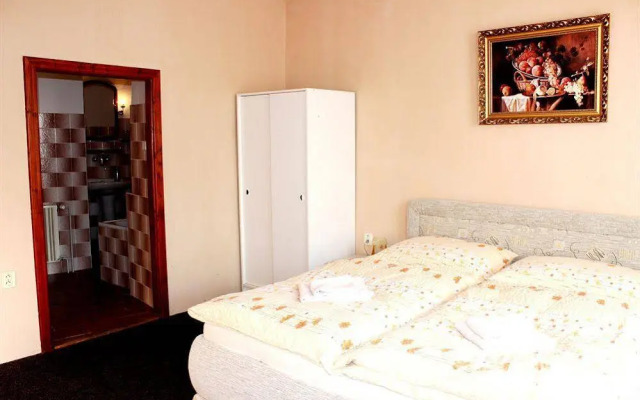 Mini Hotel Abraka