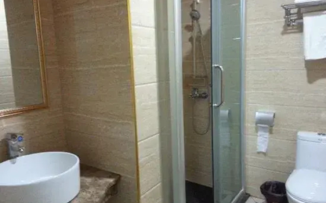 Xinfeng Baijin Hotel