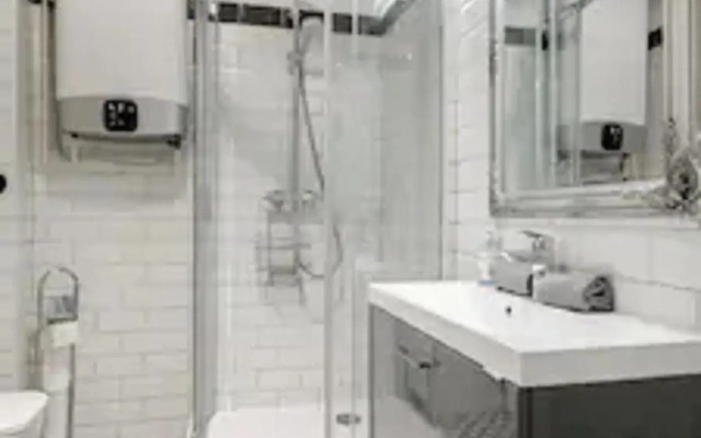 Splendid apartment at Gozsdu Courtyard