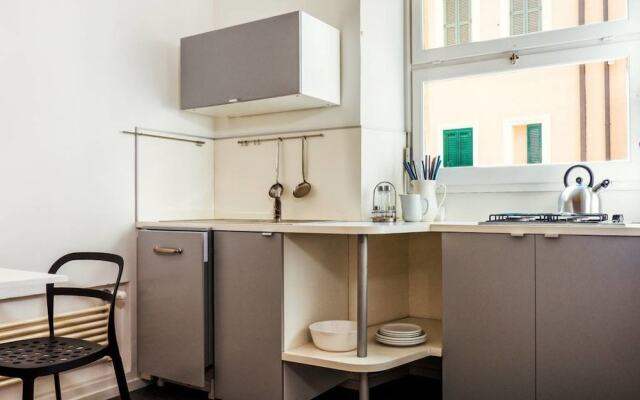 Modern, Quiet Nest 5 Minutes From Colosseum