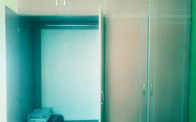 Stay.Plus Kitisuru Budget Apartment