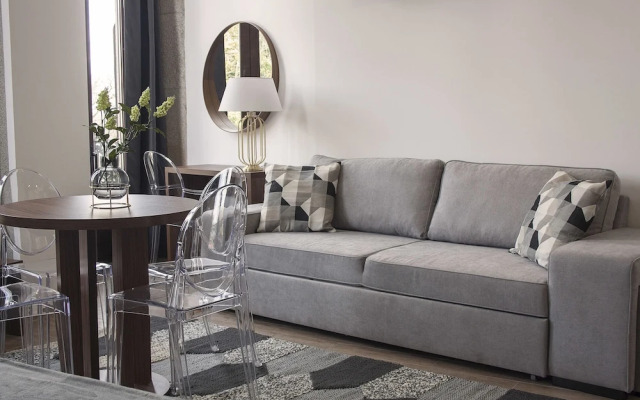 Nations Porto II - Studios & Suites